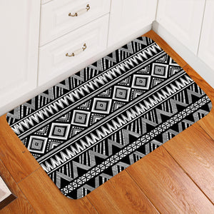 Black & White Line Pattern SWDD3458 Door Mat