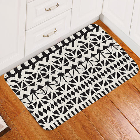 Image of Black & White Pattern SWDD3465 Door Mat