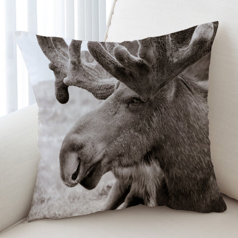 Image of Old Reindeer Head SWKD3743 Cushion Cover