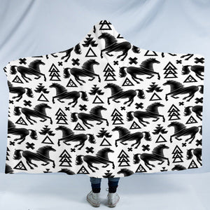 Multi Triangles & Black Horses SWLM3678 Hooded Blanket