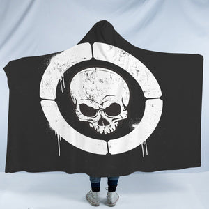 B&W Military Skull Spray SWLM4534 Hooded Blanket