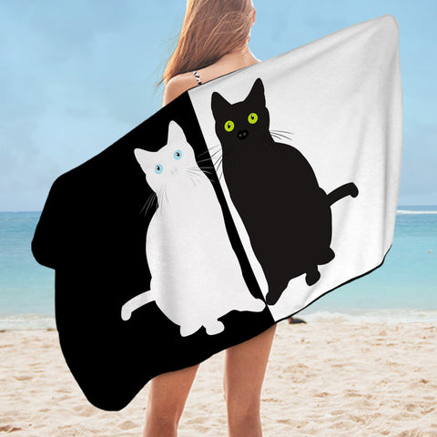 Image of Reflect B&W Cats SWYJ3380 Bath Towel