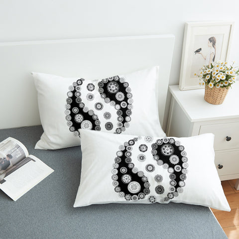 Image of Yin Yang Paisley SWZT3363 Pillowcase