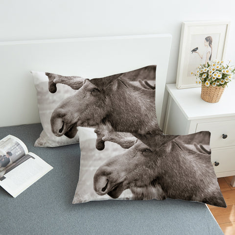 Image of Old Reindeer Head SWZT3743 Pillowcase