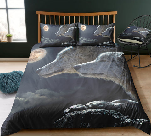 Image of Wolves Couple Bedding Set - Beddingify