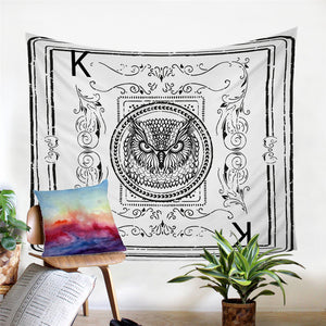 King of Owl Card Tapestry - Beddingify