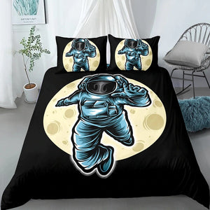 Moon Hop Blue Astronaut Bedding Set - Beddingify