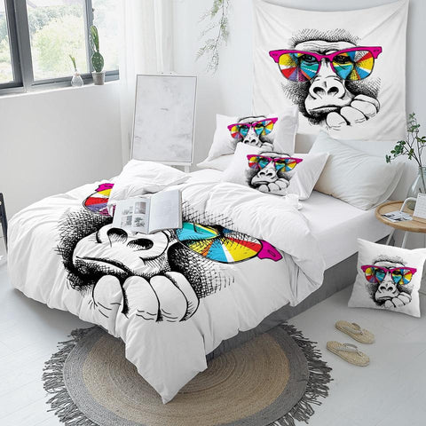 Image of Funny Giraffe Comforter Set - Beddingify