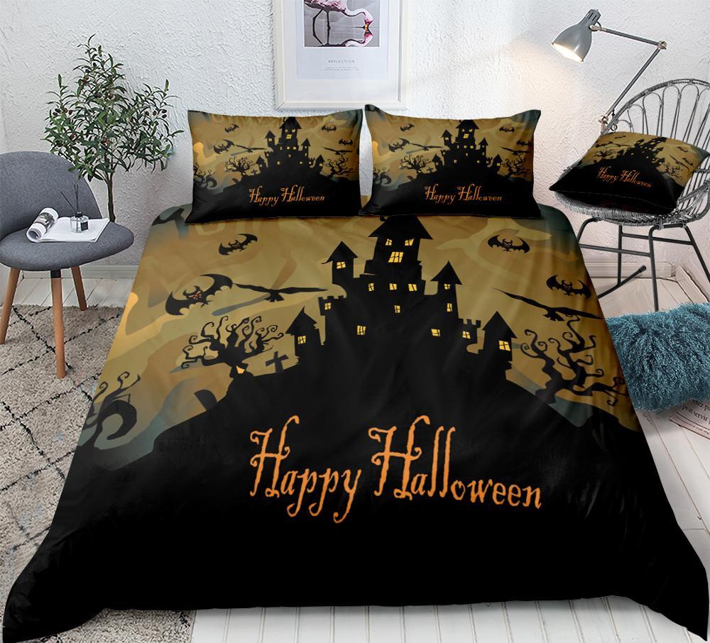 Halloween Castle Black Comforter Set - Beddingify