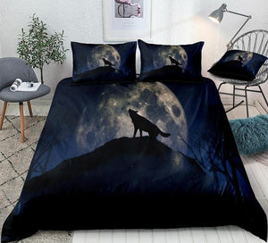 Howling Wolf in Night Moon Bedding Set - Beddingify