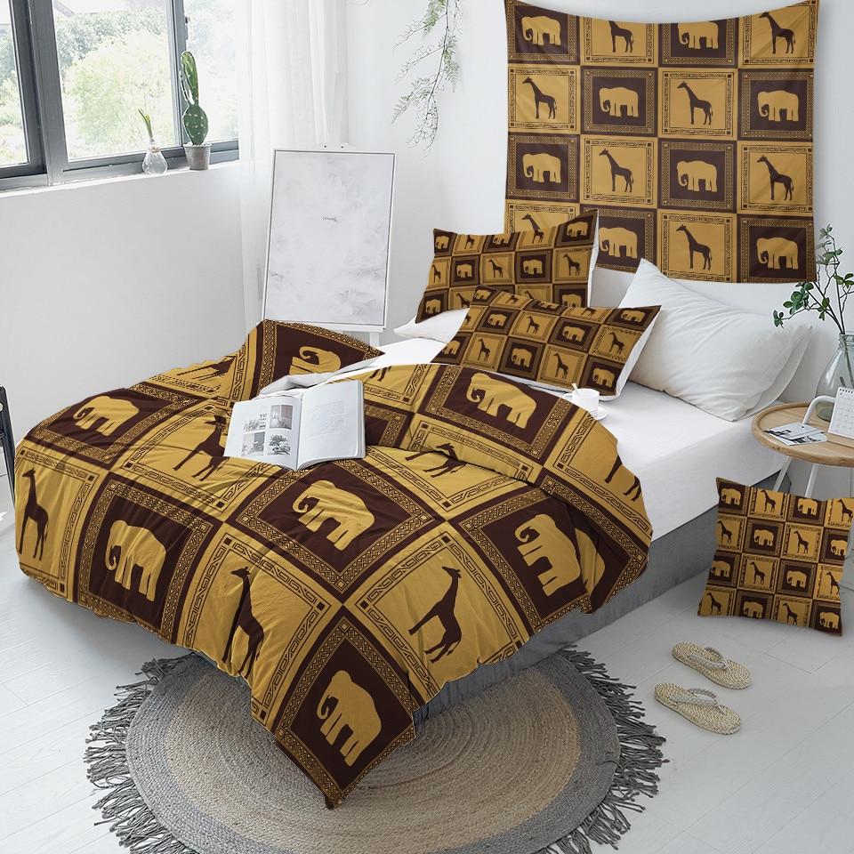 Giraffe And Elephant Comforter Set - Beddingify