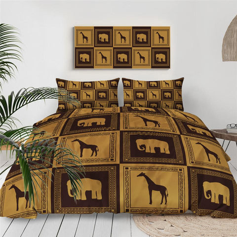 Image of Giraffe And Elephant Comforter Set - Beddingify