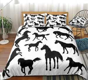 Black Horses Bedding Set - Beddingify