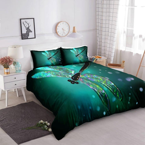 Image of Green Dragonfly Comforter Set - Beddingify