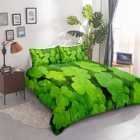 Image of Green Clovers Bedding Set - Beddingify
